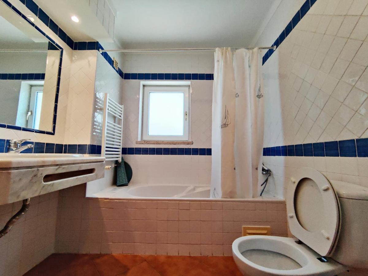 Nora Velha Apartment Тавира Екстериор снимка