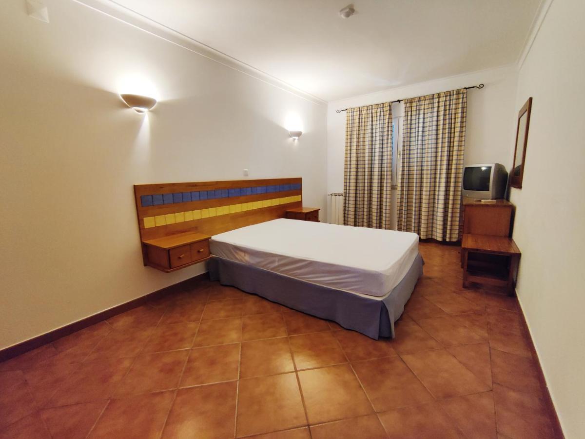 Nora Velha Apartment Тавира Екстериор снимка